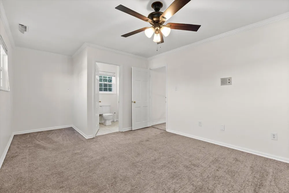 1820 W Lake Drive NW Cleveland, TN 37312