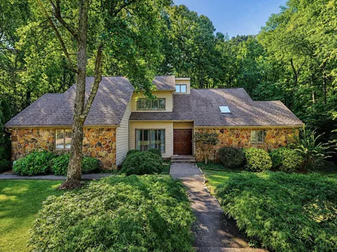 113 Birdie Court NW
