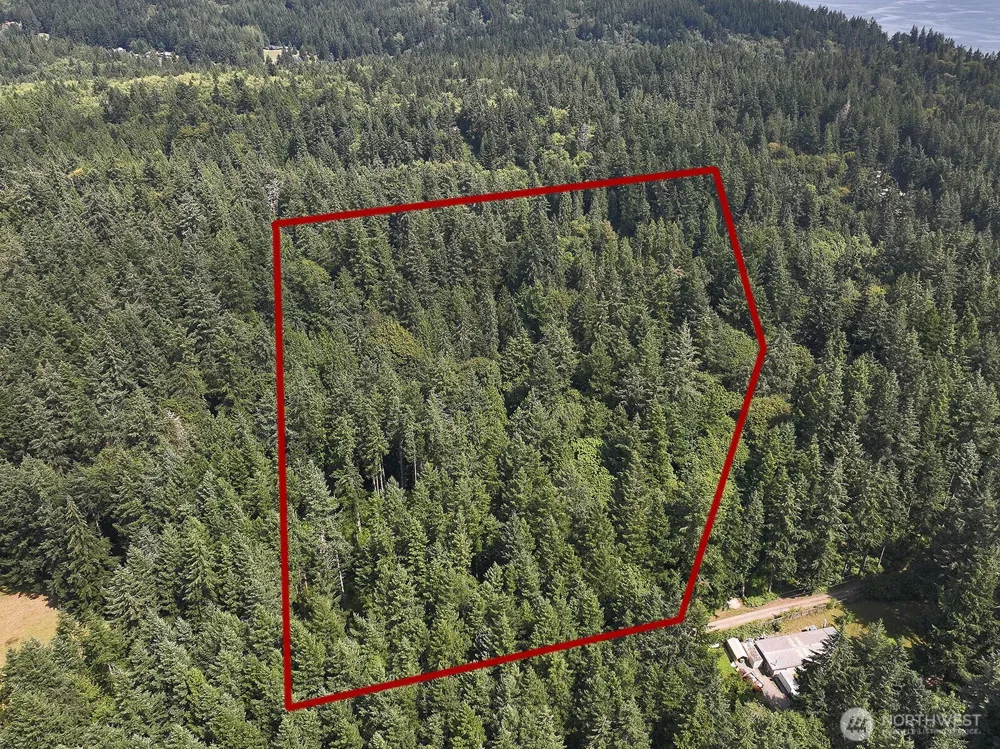 0 XXX Hellman Road Clinton, WA 98236
