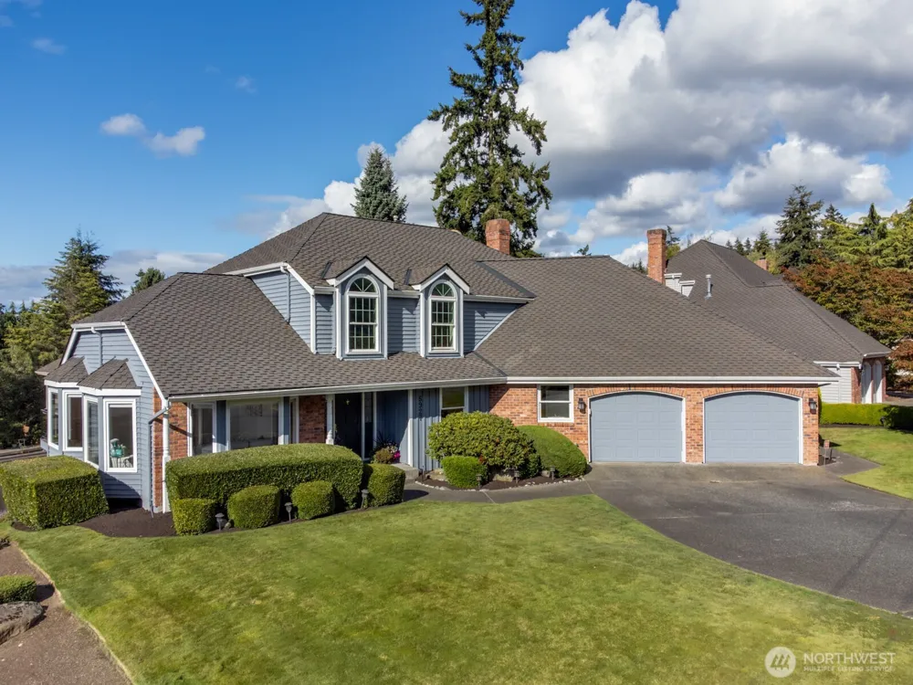 5927 Chennault Beach Drive Mukilteo, WA 98275