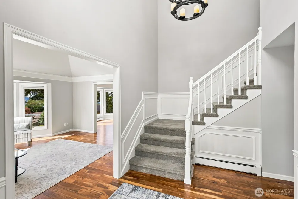 5927 Chennault Beach Drive Mukilteo, WA 98275