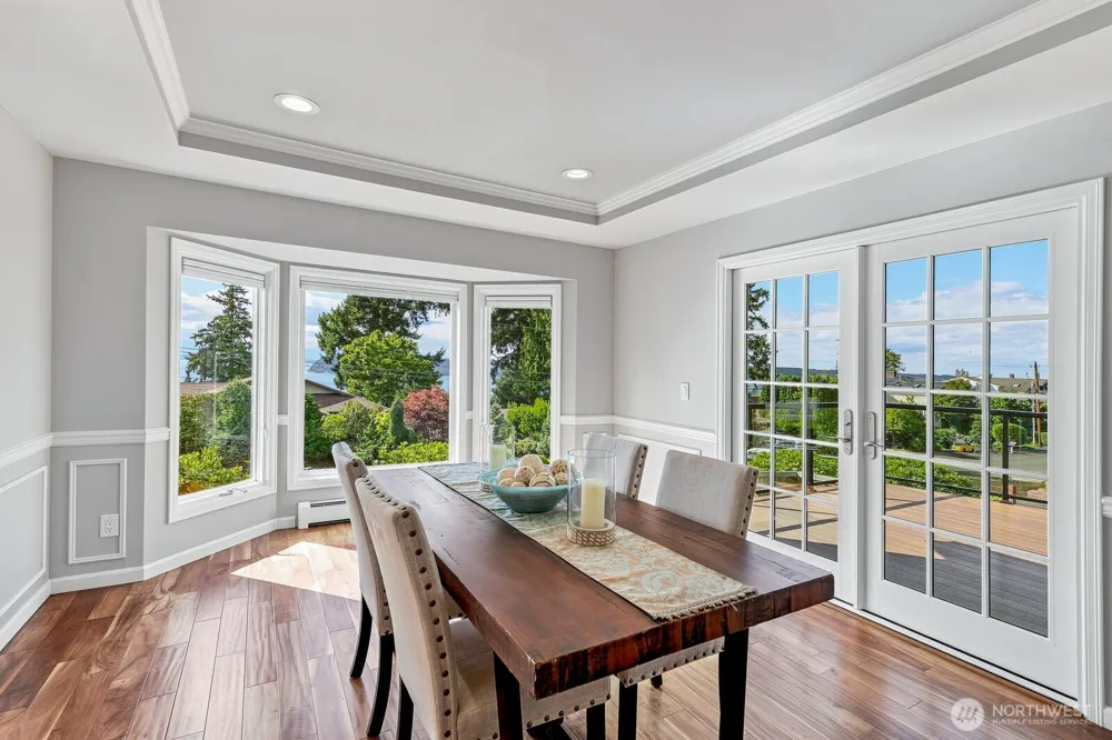 5927 Chennault Beach Drive Mukilteo, WA 98275