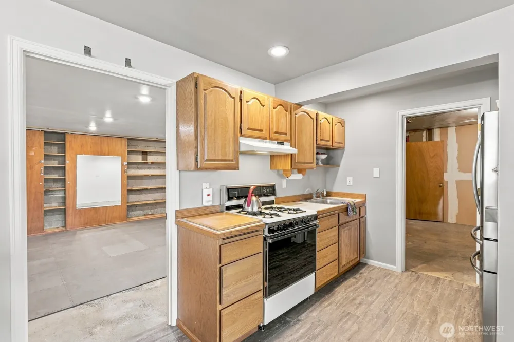 5927 Chennault Beach Drive Mukilteo, WA 98275