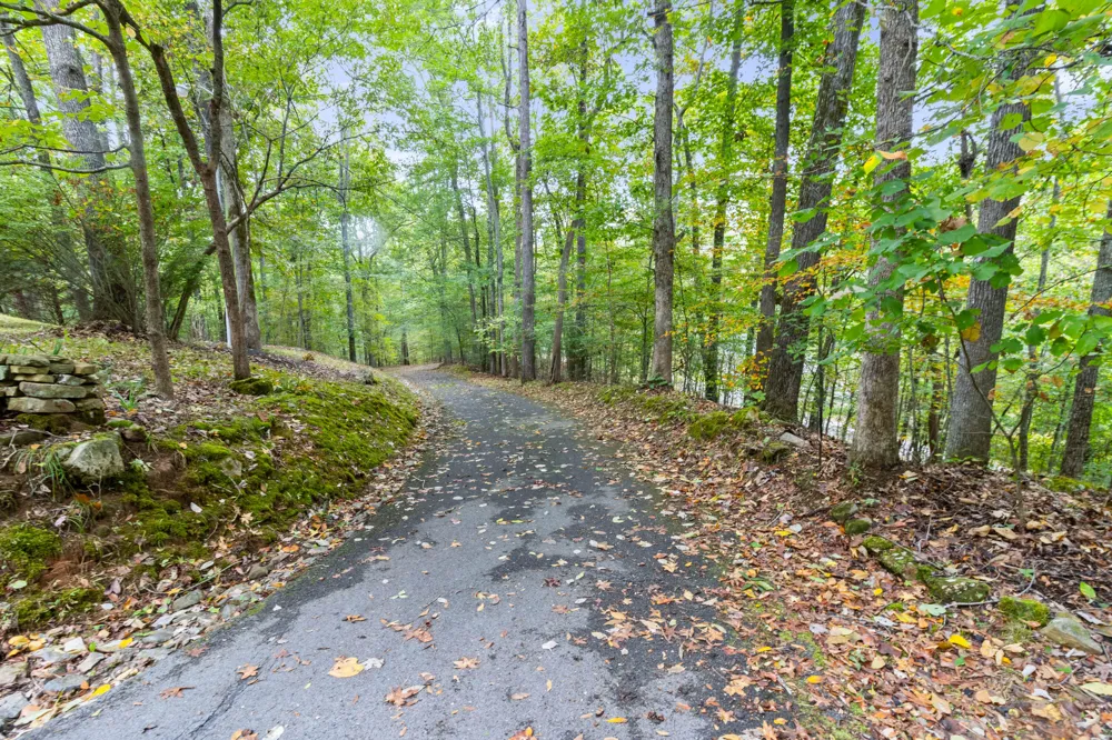 800 Nickajack Landing South Pittsburg, TN 37380