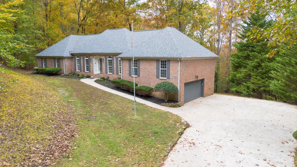 800 Nickajack Landing South Pittsburg, TN 37380