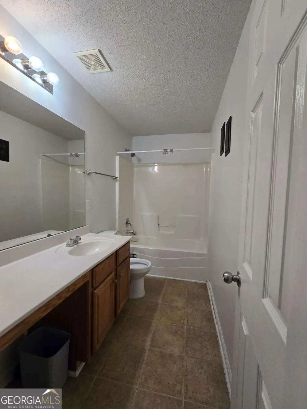 5195 Miller Woods TRL Decatur, GA 30035