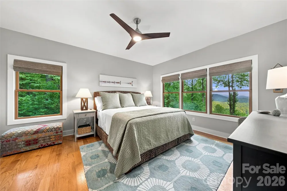 600 Tanglewood Lane Saluda, NC 28773