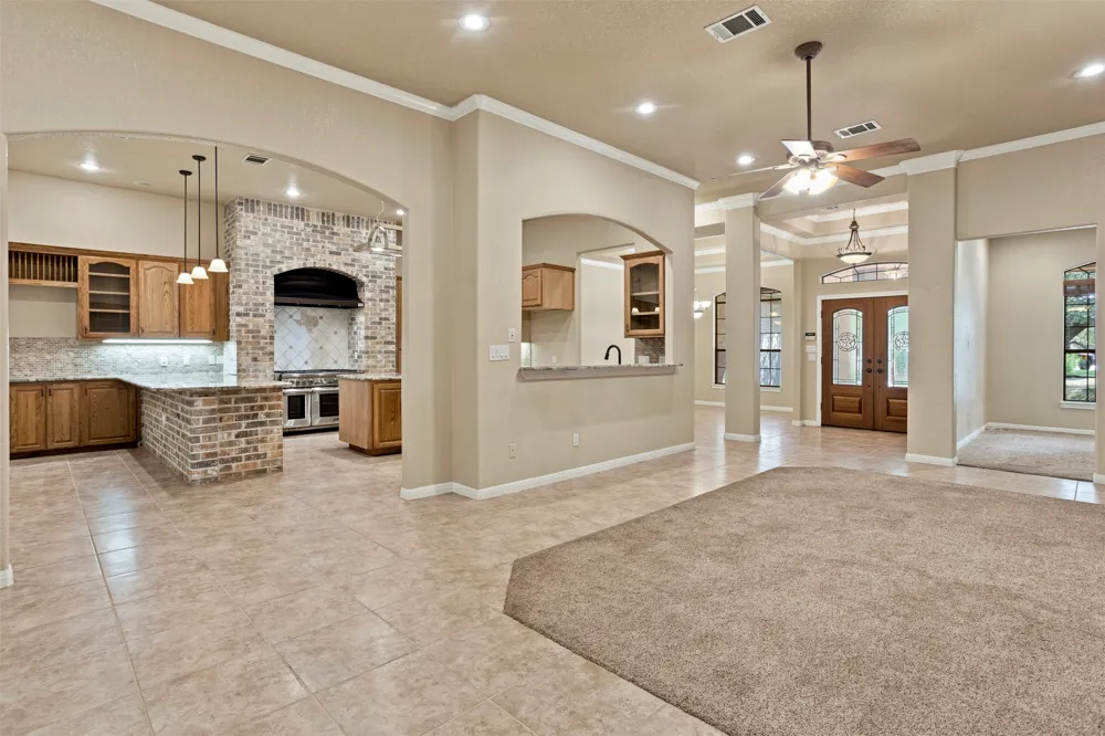 107 Hallie Court Georgetown, TX 78633