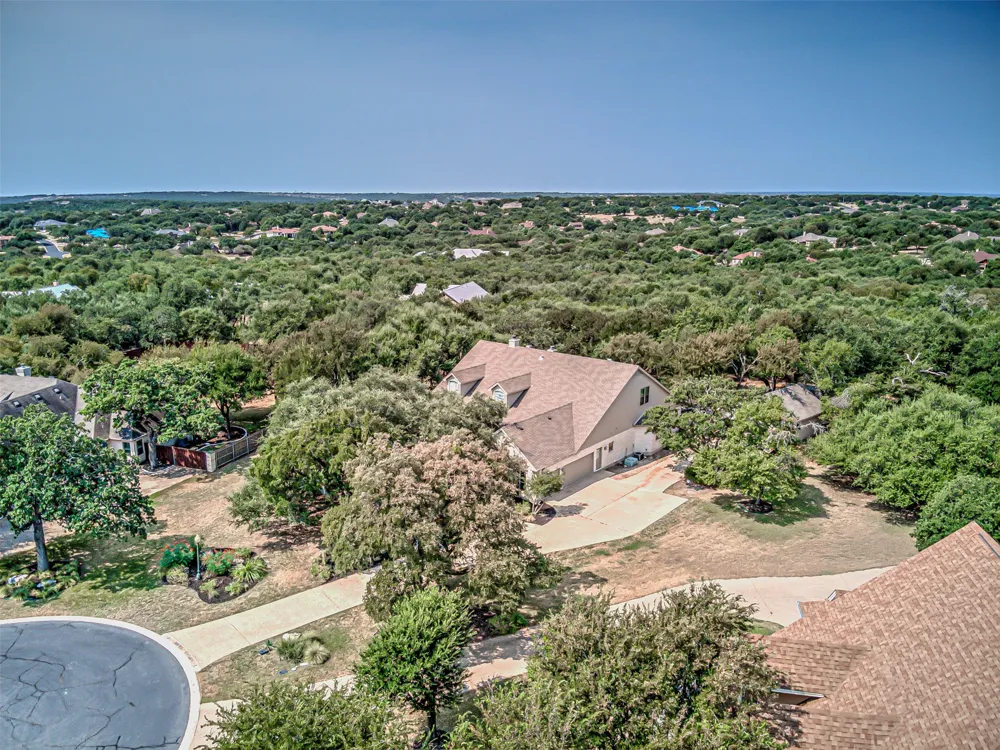 107 Hallie Court Georgetown, TX 78633