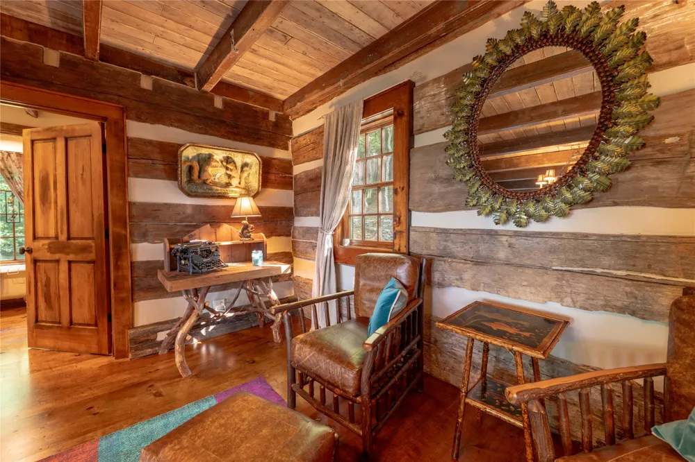230 Toxaway Drive Lake Toxaway, NC 28747