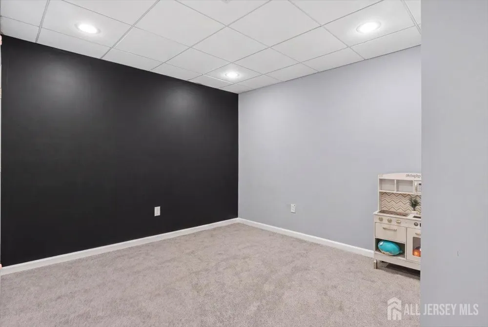 8 Piluso Way Piscataway, NJ 08854