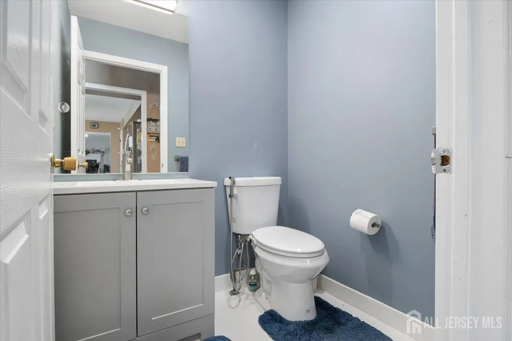 8 Piluso Way Piscataway, NJ 08854