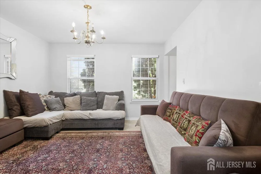 8 Piluso Way Piscataway, NJ 08854