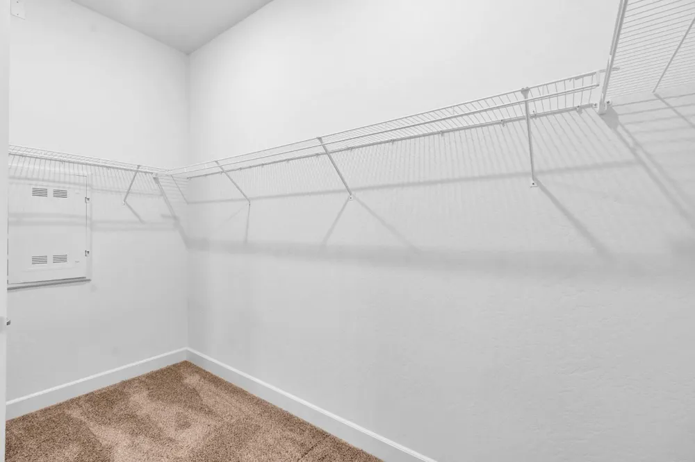 467 Heirloom Lane Clovis, CA 93619