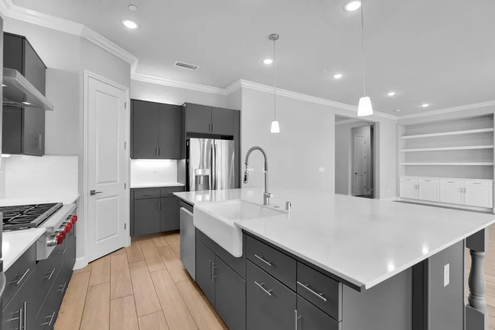 467 Heirloom Lane Clovis, CA 93619