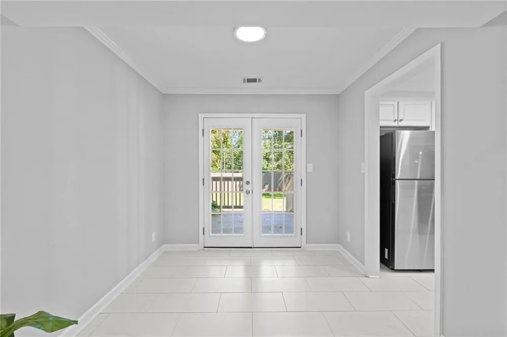 155 Bear Run Court Chattahoochee Hills, GA 30268