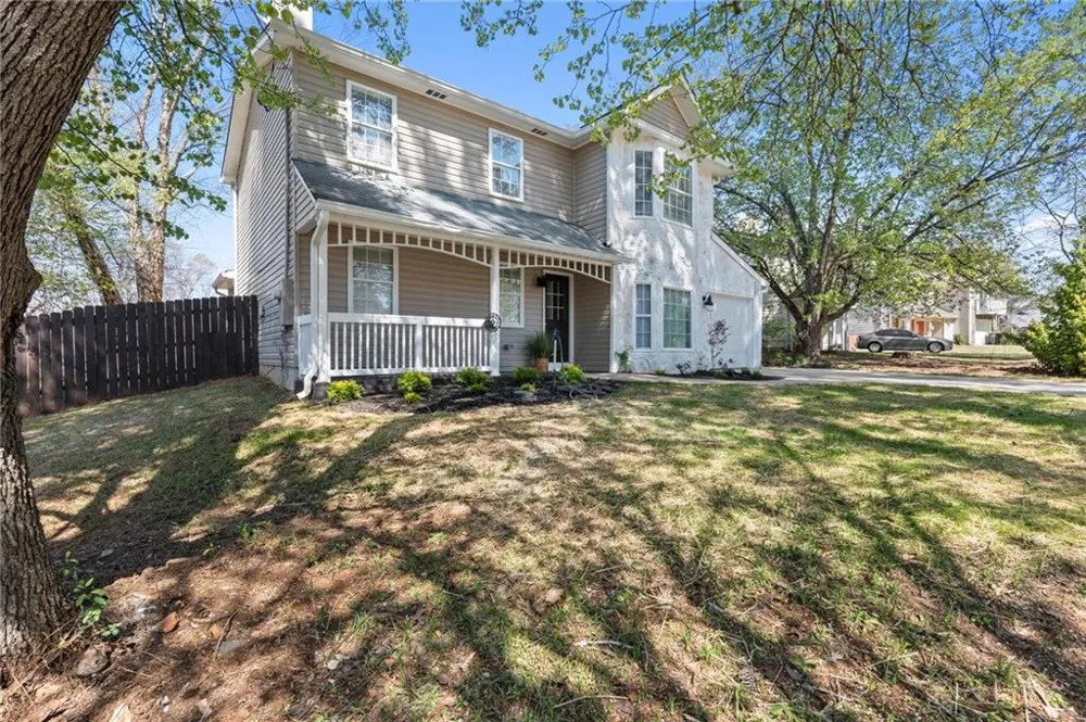 155 Bear Run Court Chattahoochee Hills, GA 30268