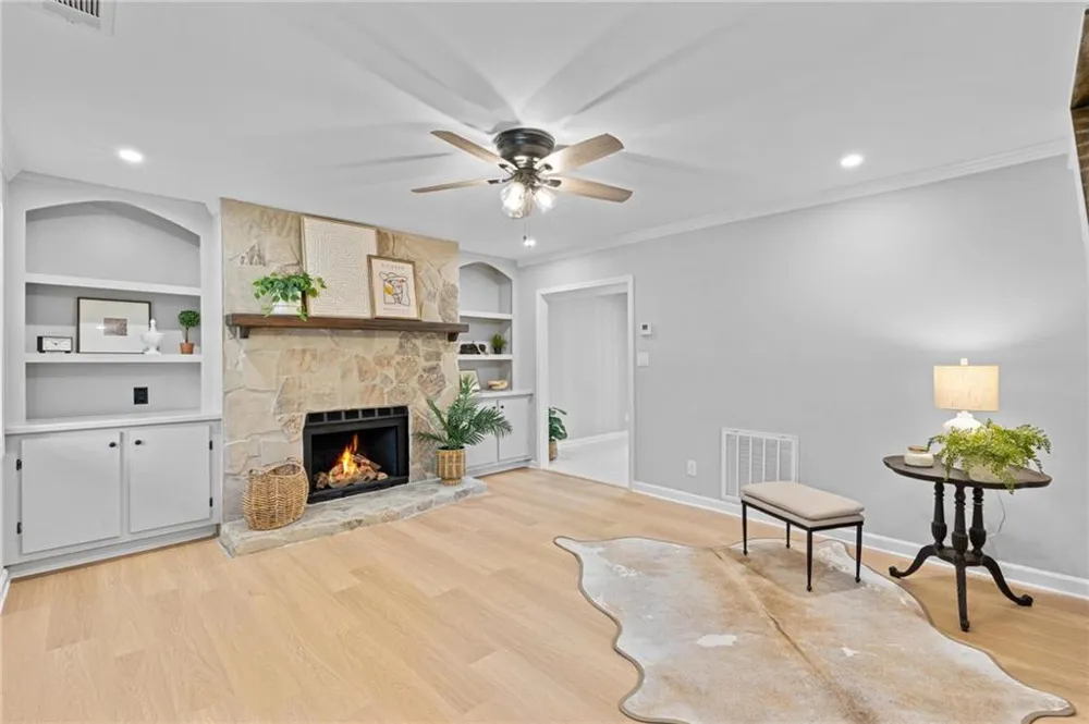 155 Bear Run Court Chattahoochee Hills, GA 30268