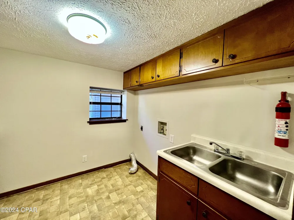 2402 Ashland Drive Panama City, FL 32405