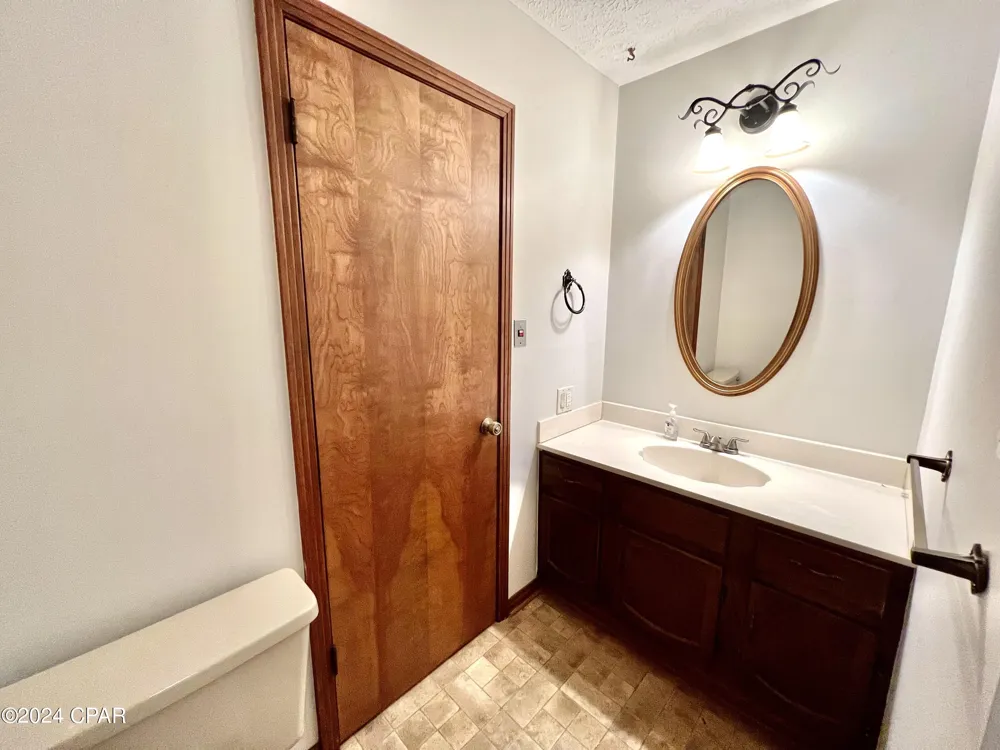 2402 Ashland Drive Panama City, FL 32405