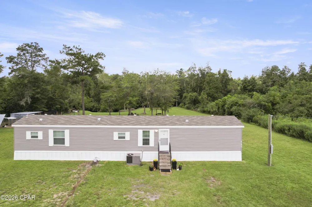 16751 Westwood Drive Fountain, FL 32438