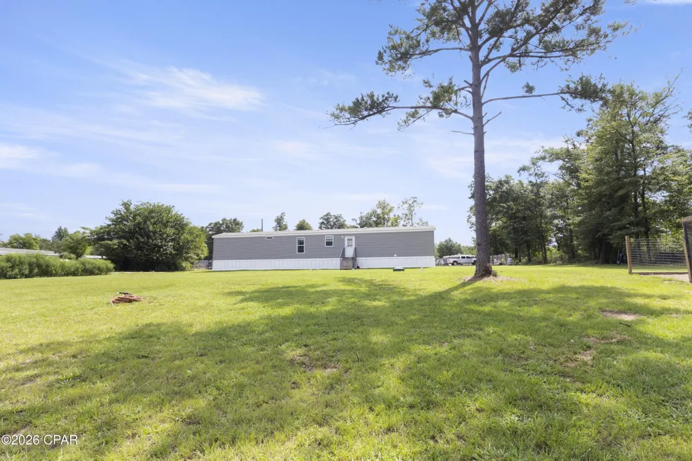 16751 Westwood Drive Fountain, FL 32438