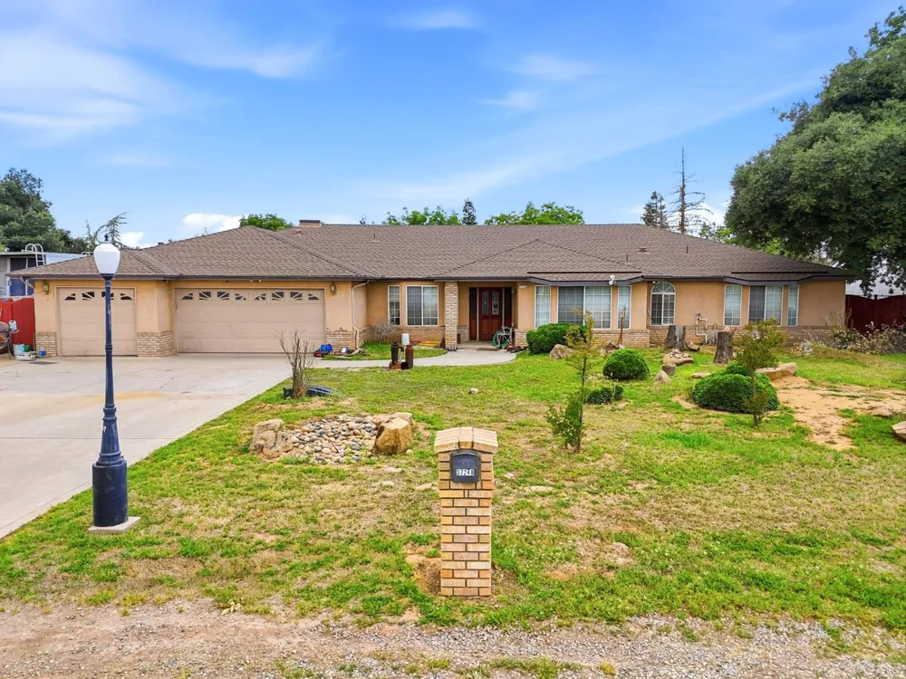 37248 Avenue 13 Madera, CA 93636