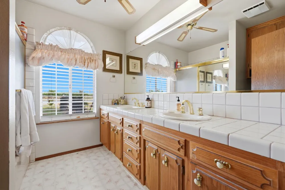 37248 Avenue 13 Madera, CA 93636