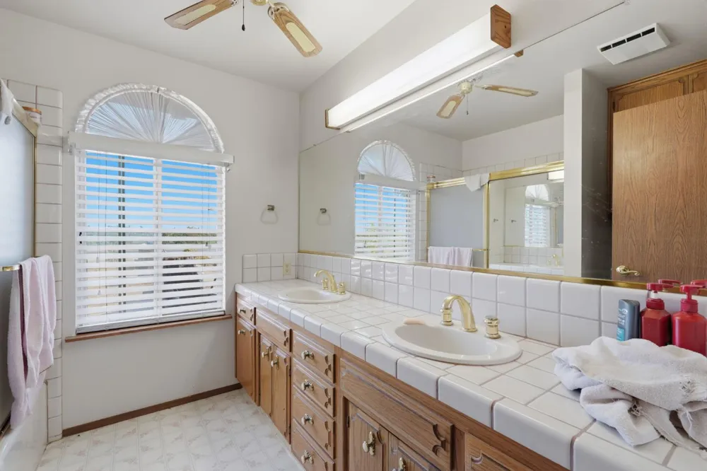 37248 Avenue 13 Madera, CA 93636
