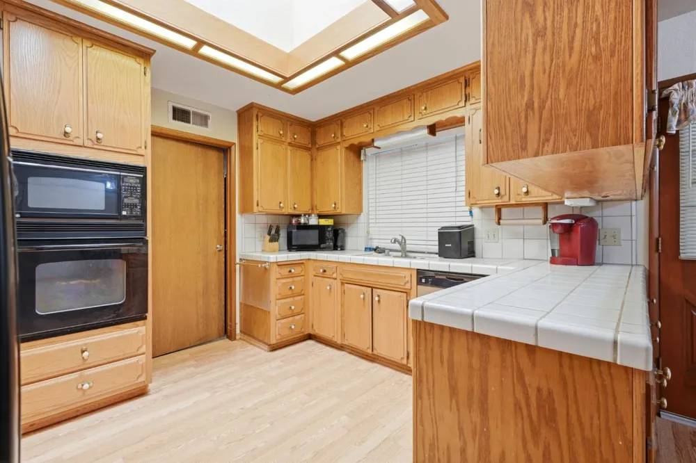 37248 Avenue 13 Madera, CA 93636