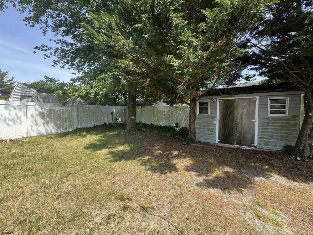 25 N Bucknell Road Somers Point, NJ 08244