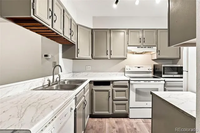 1334 S Idalia Street Aurora, CO 80017