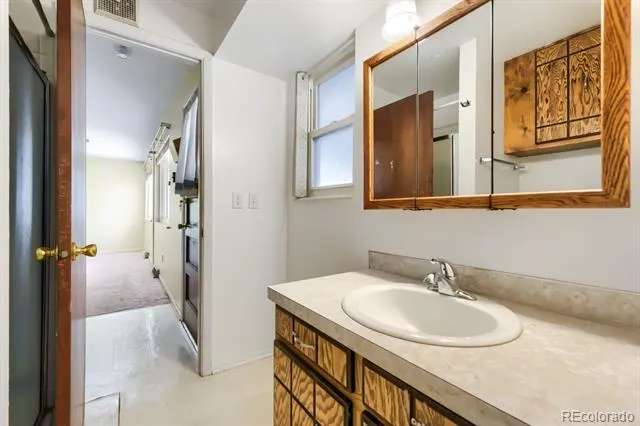 6357 W Clifton Place Littleton, CO 80128