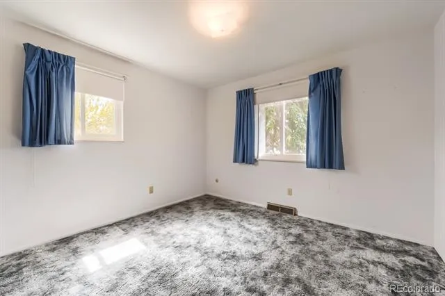6357 W Clifton Place Littleton, CO 80128