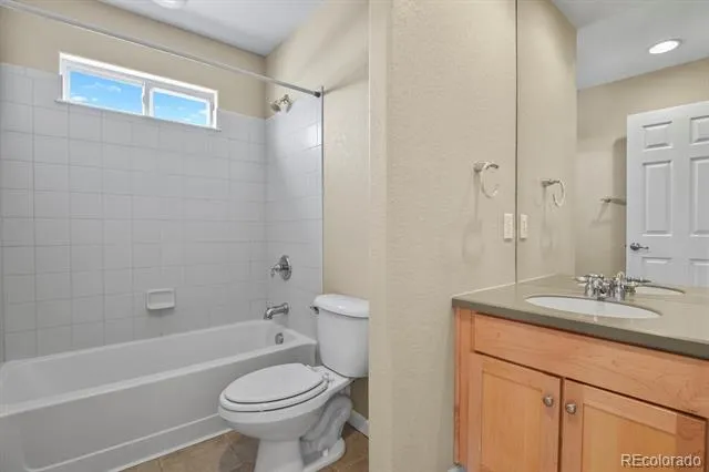 822 S Wahsatch Avenue Colorado Springs, CO 80903