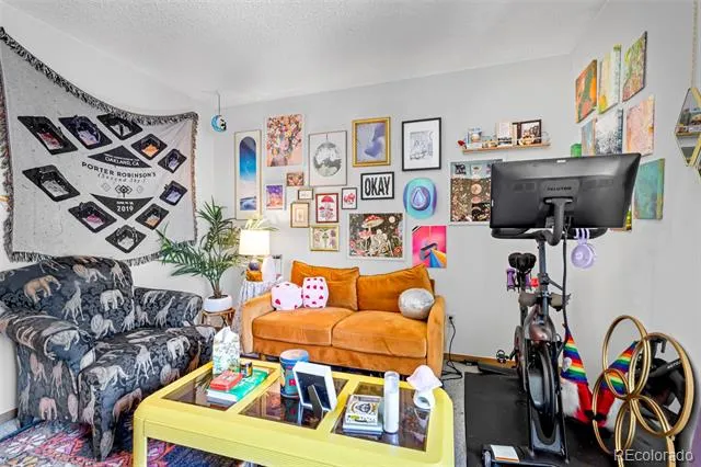 7476 E Arkansas Avenue #2-05 Denver, CO 80231