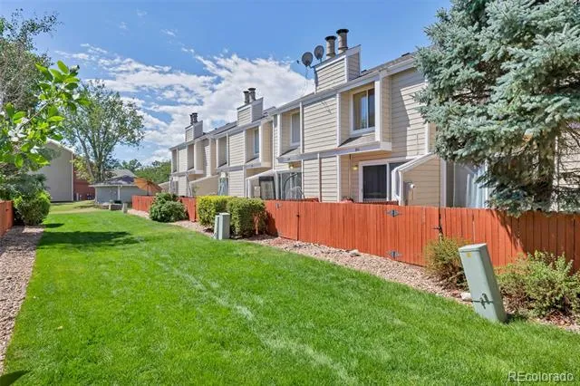 7476 E Arkansas Avenue #2-05 Denver, CO 80231