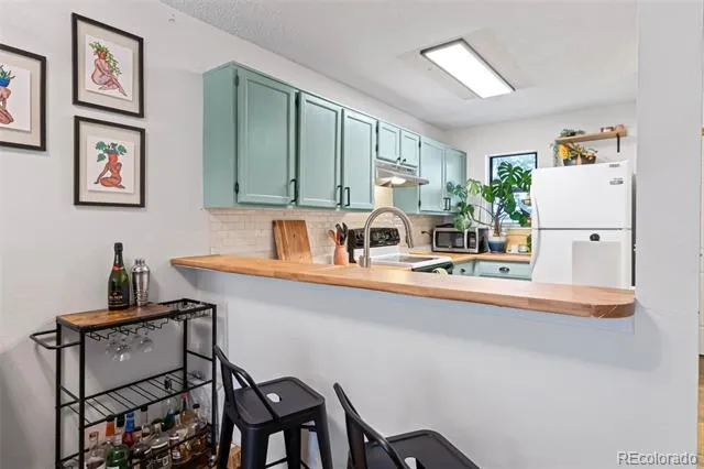 7476 E Arkansas Avenue #2-05 Denver, CO 80231