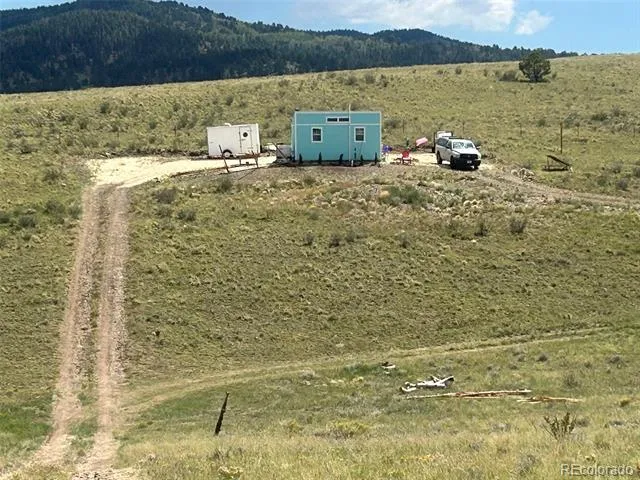 2347 Music Mountain Drive Westcliffe, CO 81252