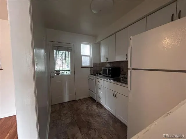 10207 E 14th Avenue Aurora, CO 80010