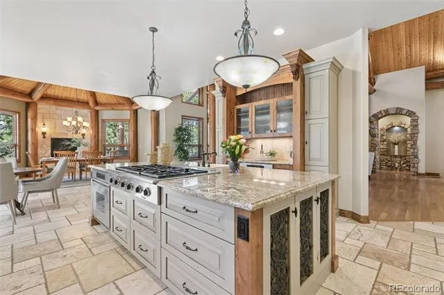 4945 Saxton Hollow Road Colorado Springs, CO 80908