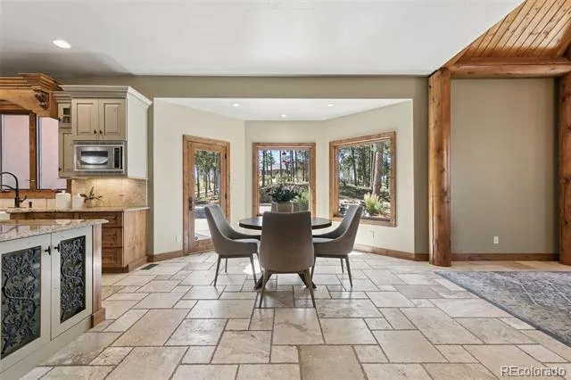4945 Saxton Hollow Road Colorado Springs, CO 80908