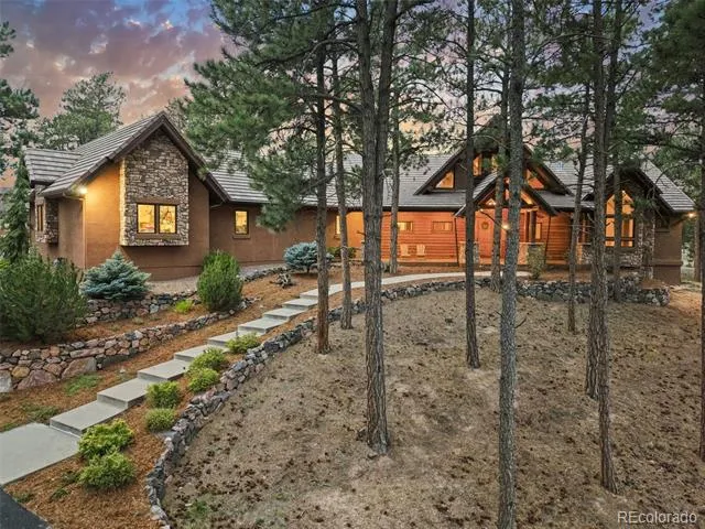 4945 Saxton Hollow Road Colorado Springs, CO 80908