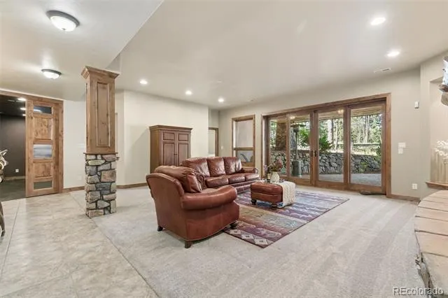 4945 Saxton Hollow Road Colorado Springs, CO 80908