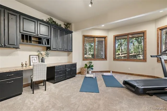 4945 Saxton Hollow Road Colorado Springs, CO 80908