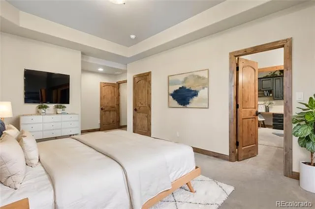 4945 Saxton Hollow Road Colorado Springs, CO 80908