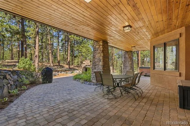 4945 Saxton Hollow Road Colorado Springs, CO 80908