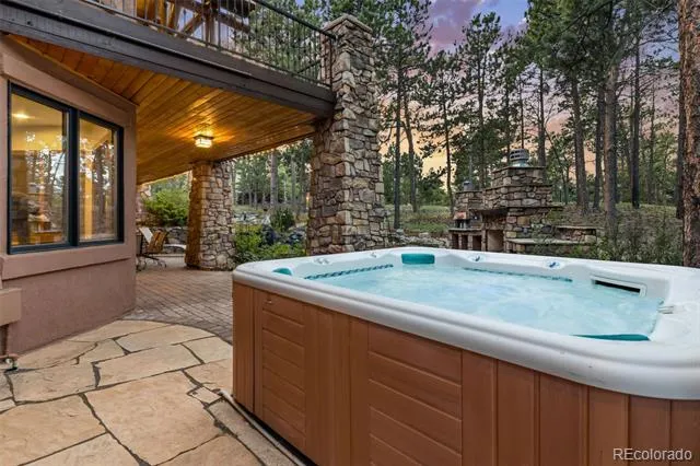 4945 Saxton Hollow Road Colorado Springs, CO 80908
