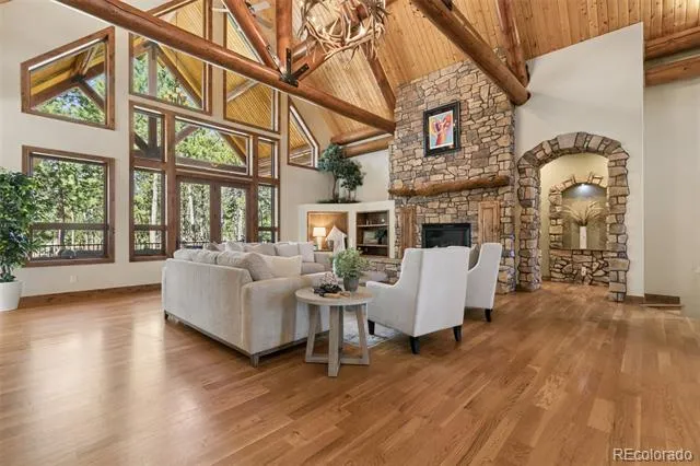 4945 Saxton Hollow Road Colorado Springs, CO 80908
