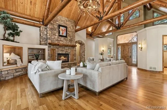 4945 Saxton Hollow Road Colorado Springs, CO 80908